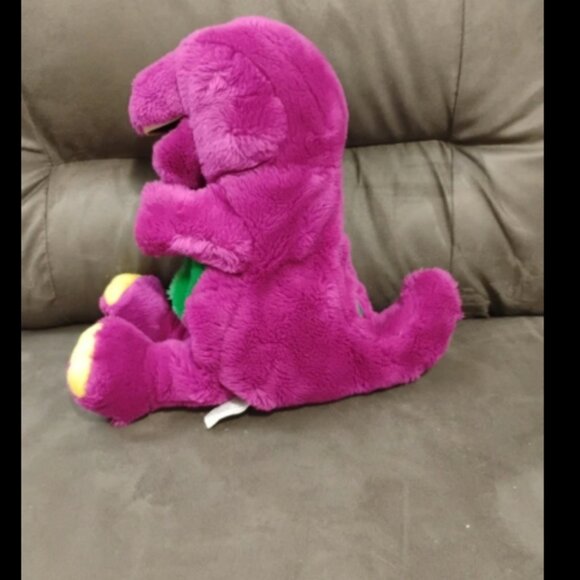 13" Barney Purple Dinosaur Puppet Stuffed Animal Plush Toy 1992 - Picture 6 of 12